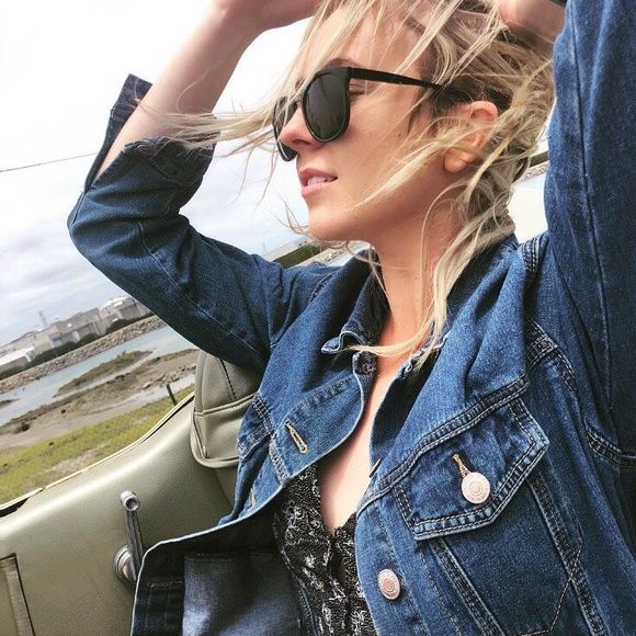 Meet your Posher, Lauren - Picture 1 of 1